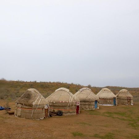 Kyzylkum Nights Camp & Family Yurt Hotel Nurota Exterior foto