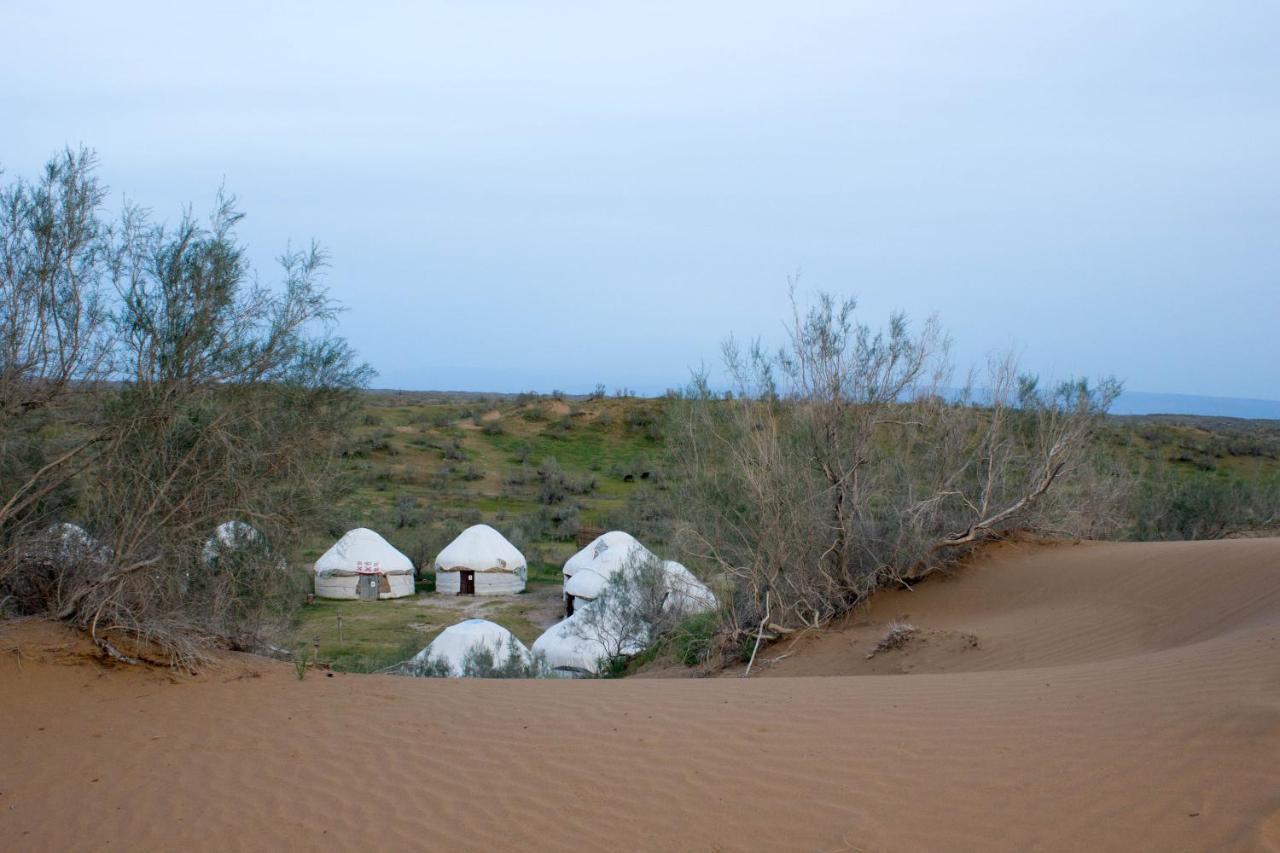 Kyzylkum Nights Camp & Family Yurt Hotel Nurota Exterior foto